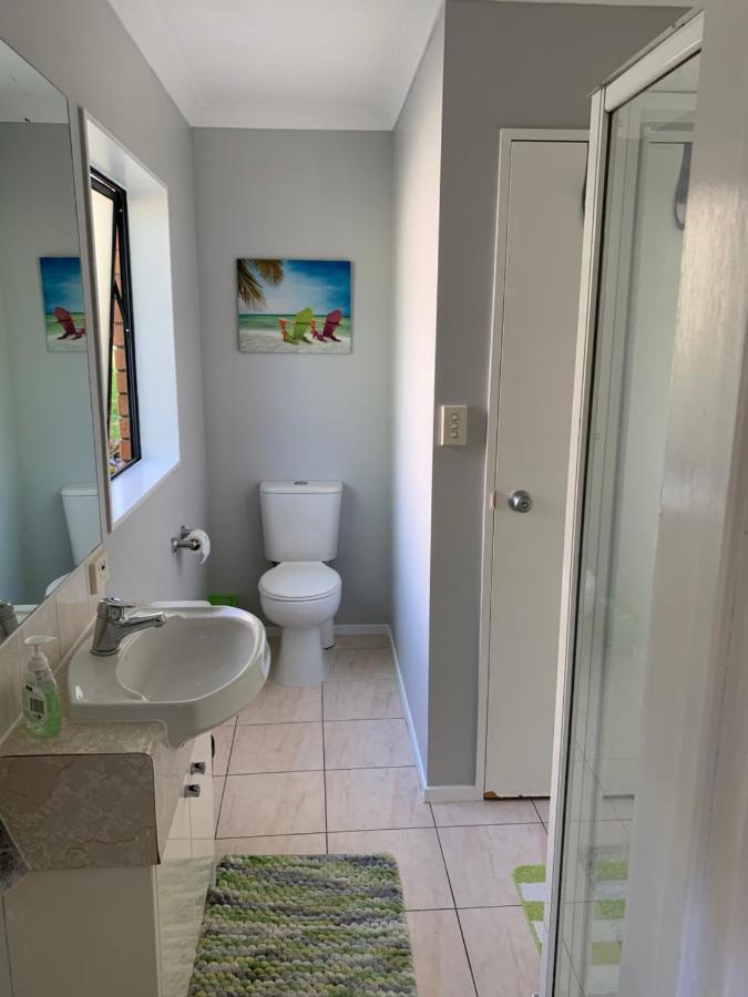 Double Room With Shared Bathroom Auckland Luaran gambar